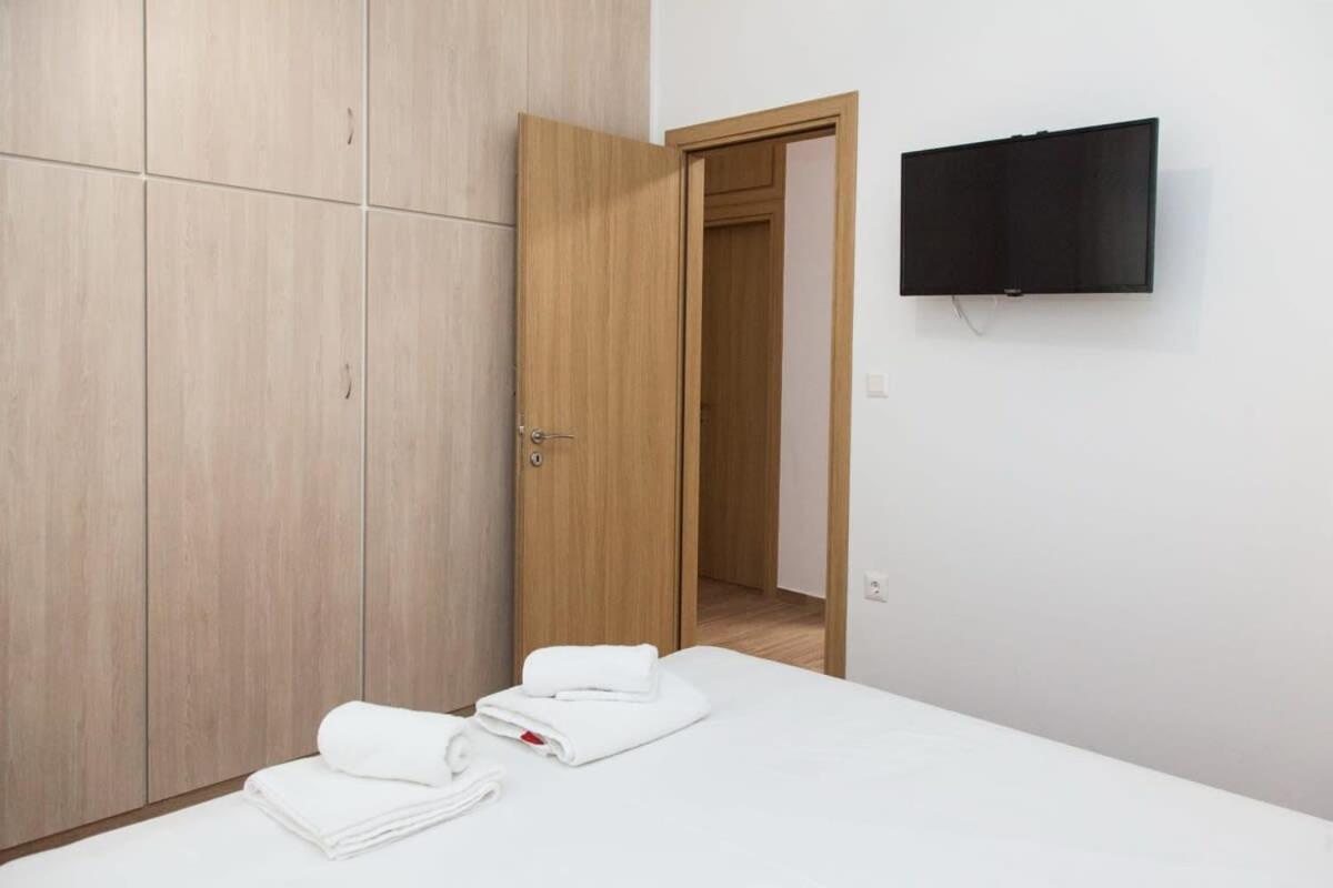 Beautiful New Apartment In Petralona أثينا المظهر الخارجي الصورة