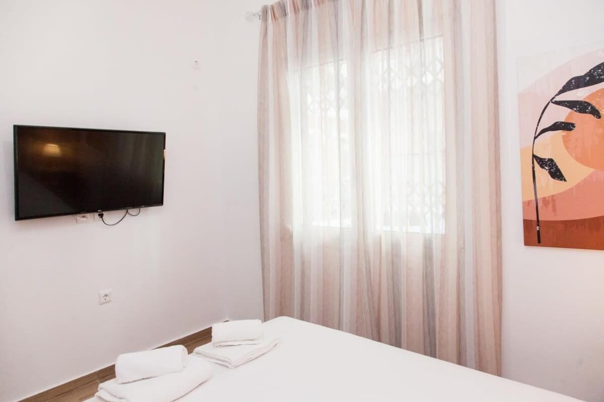 Beautiful New Apartment In Petralona أثينا المظهر الخارجي الصورة